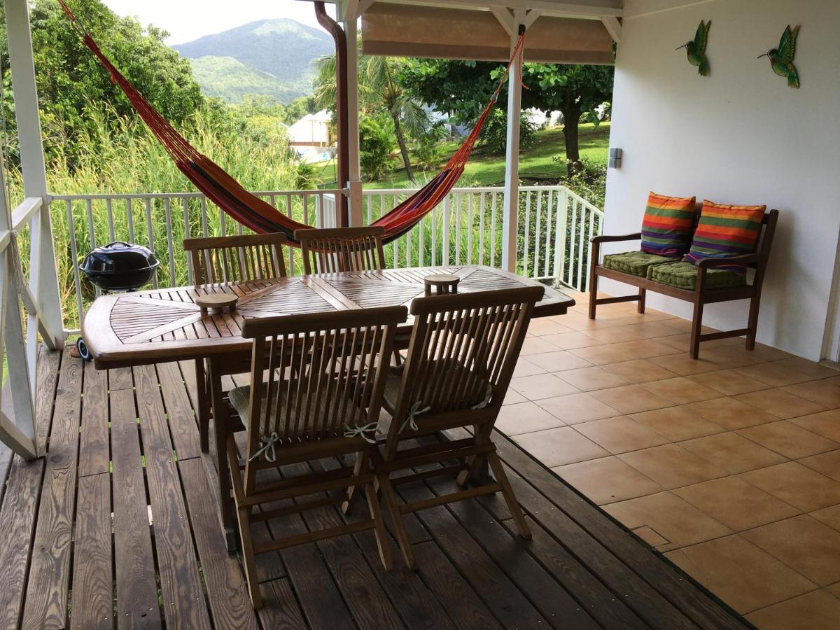 Grand Bungalow Avec Piscine Et Vue Mer Bouillante Eksteriør bilde